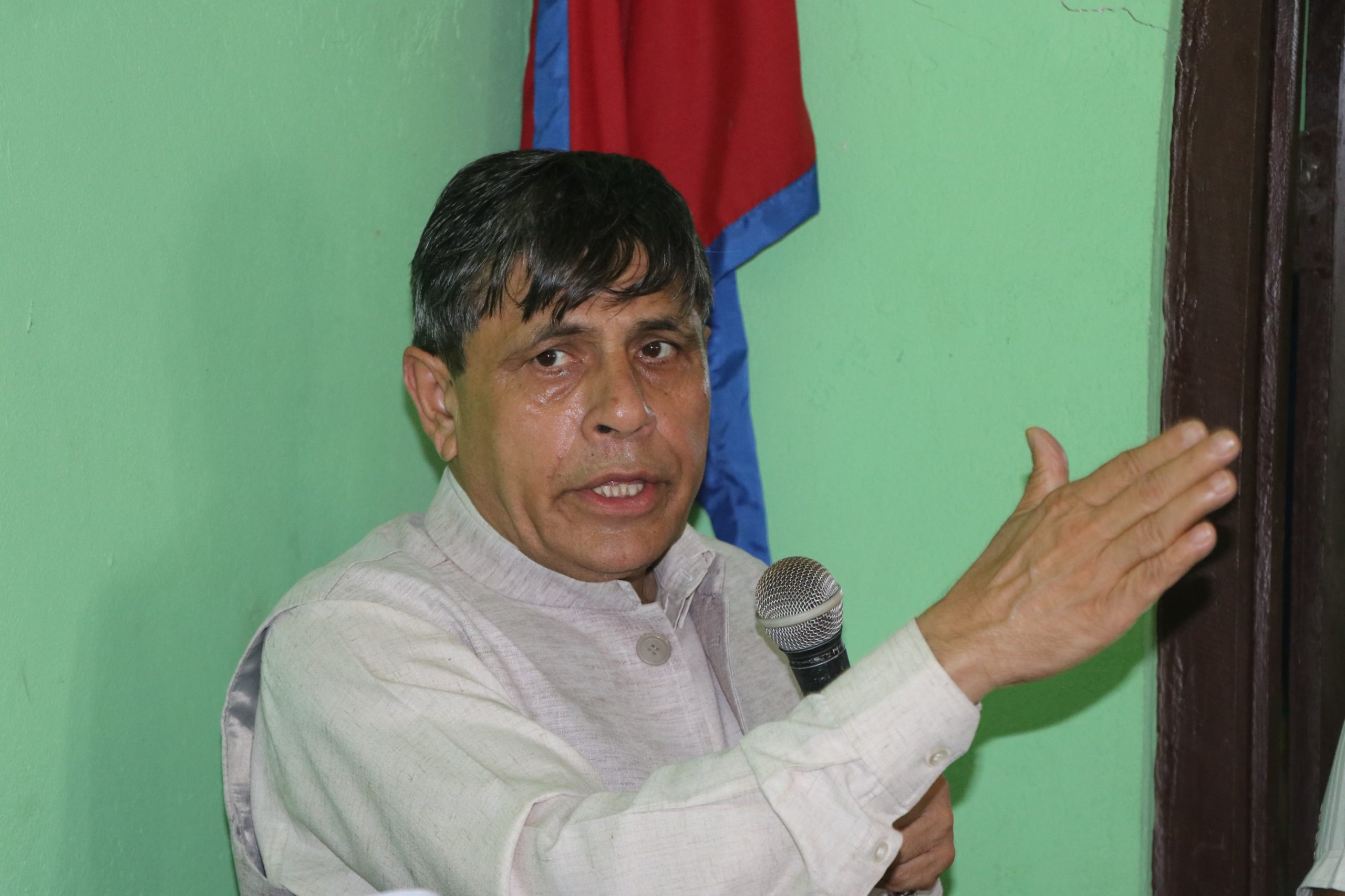 पतञ्जली जग्गामा पार्टी अध्यक्ष मुछिनुभएकाे छैन : घनश्याम भुसाल