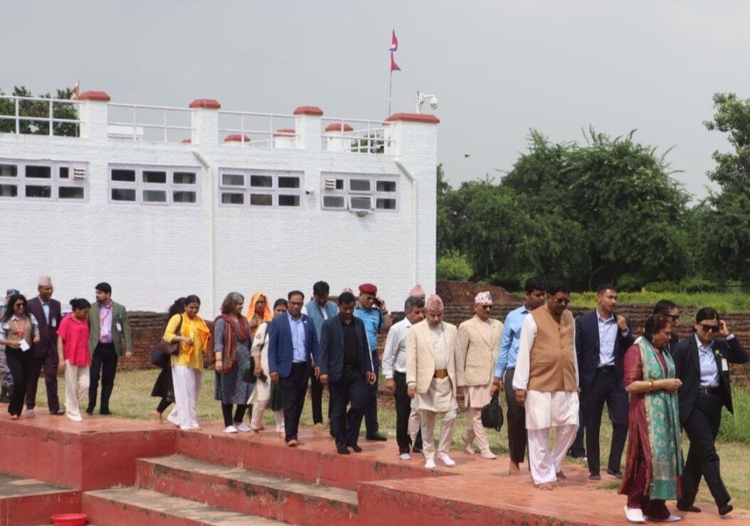 भारतका प्रधानन्यायाधीश भूषण रामकृष्ण गवई लुम्बिनी भ्रमणमा